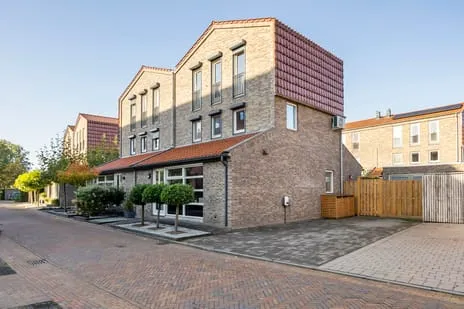 Twee-onder-één-kap te koop: Hazenleger 30, Haarwijk Oost Gorinchem