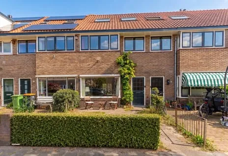 Tussenwoning te koop: Hazenstraat 30, Het Rode Dorp Hilversum