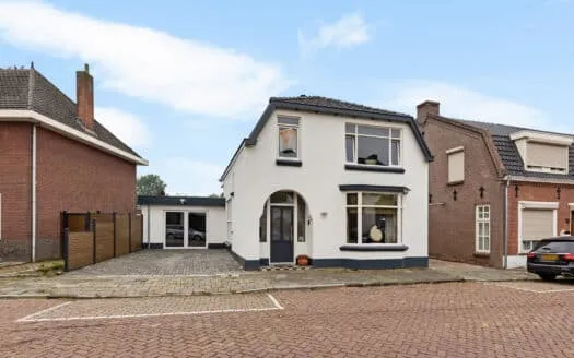 Vrijstaande woning te koop: Hazestraat 52, Valkenswaard