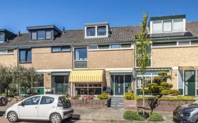 Tussenwoning te koop: Hazevlak 83, Bellatrixbuurt Ijmuiden