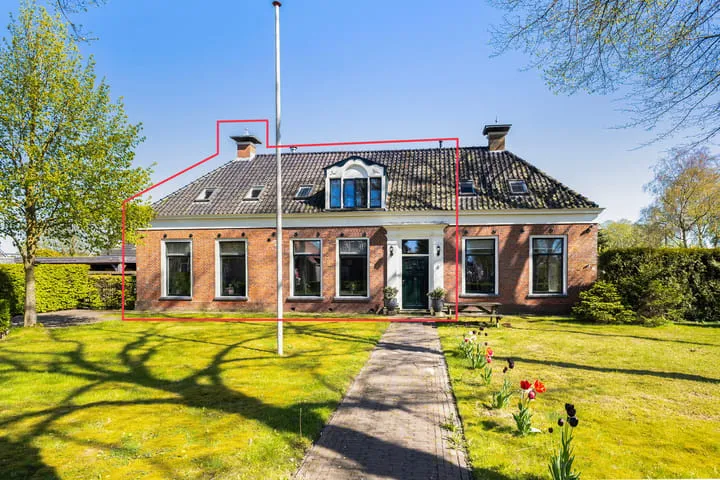 Twee-onder-één-kap te koop: Hearewei 4, Dronryp