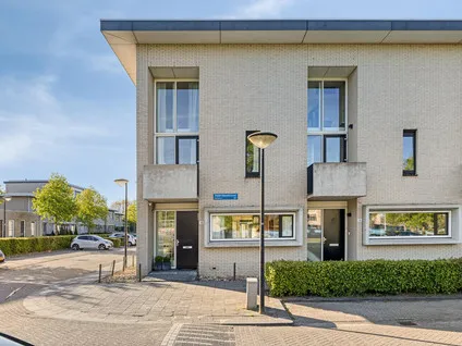 Hoekwoning te koop: Hebridenstraat 18, Eilandenbuurt Noord Almere