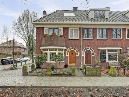 Hoekwoning te koop: Heeckerenlaan 27, Weg naar Laren en omgeving Zutphen