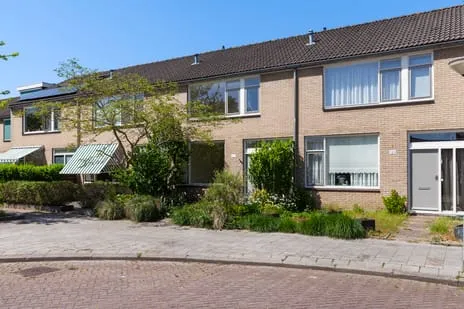 Tussenwoning te koop: Heelalstraat 147, Blaauwweg en omgeving Dordrecht