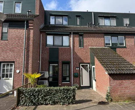 Tussenwoning te koop: Heelmeestersdreef 111, Matendreef Apeldoorn