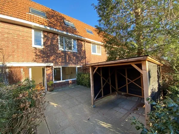 Tussenwoning te huur: Heemraadschapslaan 10, Amstelveen