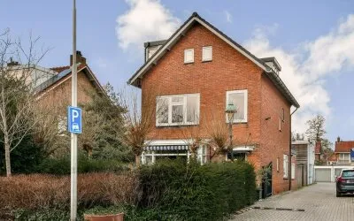 Vrijstaande woning te koop: Heemraadschapslaan 94, Kruiskerkbuurt Amstelveen