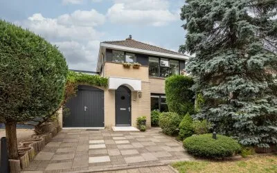 Hoekwoning te koop: Heemraadserf 18, Erven Houten