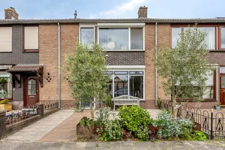 Tussenwoning te koop: Heemraadstraat 24, Broerswetering Bunschoten-Spakenburg