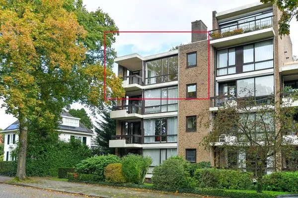 Appartement te koop: Heemskerklaan 48, Velp-Noord boven spoorlijn Velp