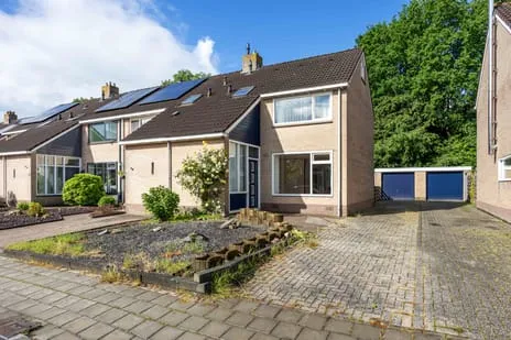 Hoekwoning te koop: Heemskerkstraat 16, Zuidhorn Zuidhorn