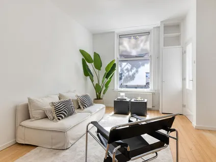 Tussenwoning te koop: Heenvlietsestraat 36, Sandersbuurt Schiedam