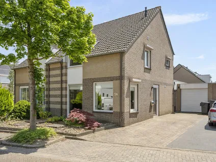 Terraced house for sale: Heer Ottostraat 56, Hondsbroek Born