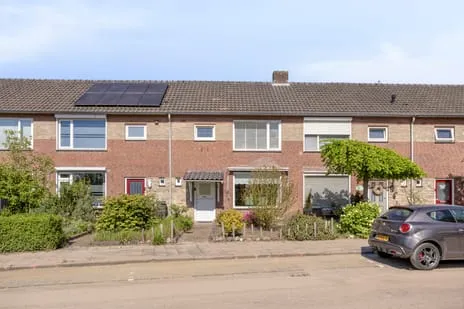 Tussenwoning te koop: Heer van Scherpenzeelweg 91, Neerakkers Mierlo