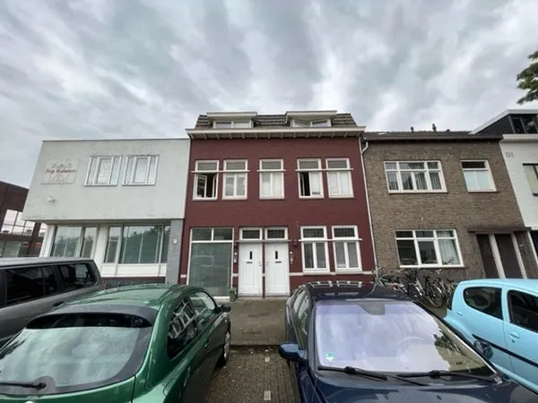Kamer te huur: Heerderweg 142AK4, Wyckerpoort Maastricht