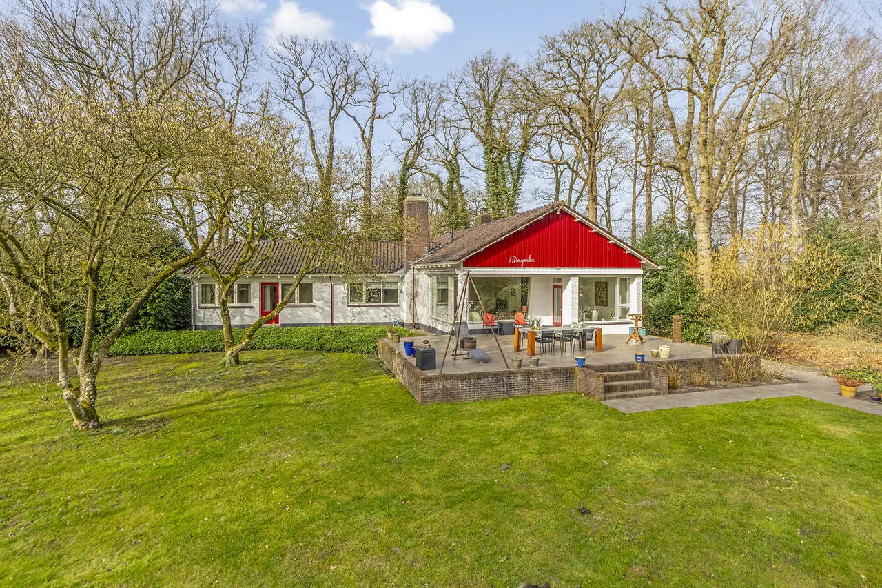 Vrijstaande woning te koop: Heerenveenseweg 2A, Oldeberkoop