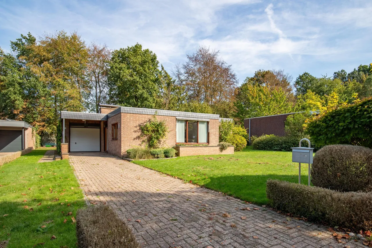 Vrijstaande woning te koop: Heereveldje 8, Landgraaf