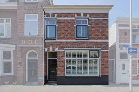 Twee-onder-één-kap te koop: Heereweg 82, De Blinkerd Lisse