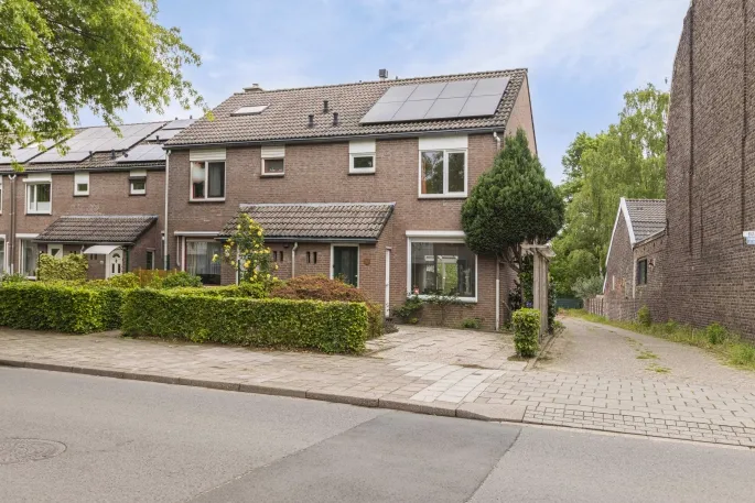 Hoekwoning te koop: Heerlerweg 99, De Koumen Hoensbroek