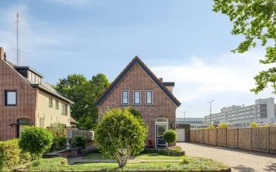 Vrijstaande woning te koop: Heerma van Vossstraat 13, Hulsdonk Roosendaal