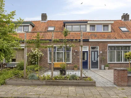 Tussenwoning te koop: Heernisseweg 130, Goes-Oost Goes
