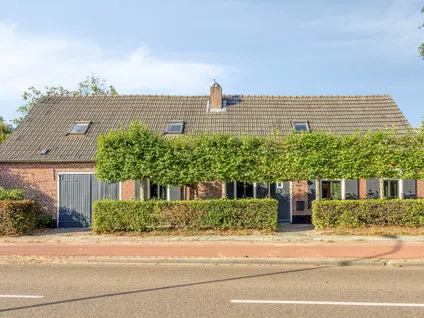 Vrijstaande woning te koop: Heerseweg 122, Verspreide huizen ten zuiden van de E3-weg Veldhoven