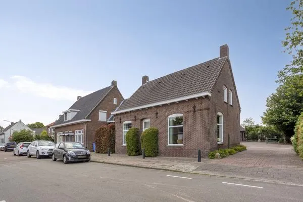 Vrijstaande woning te koop: Heerseweg 21, Veldhoven Veldhoven