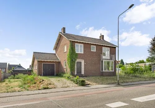 Vrijstaande woning te koop: Heerstraat-Noord 16, Beegden Beegden