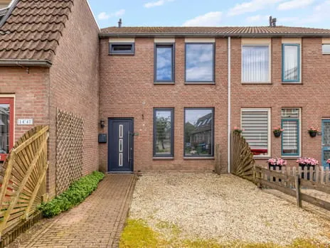 Tussenwoning te koop: Heeskesacker 1449, t Acker Nijmegen