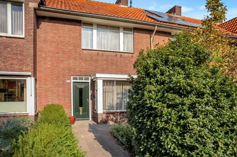 Tussenwoning te koop: Heezerweg 275, Sintenbuurt Eindhoven