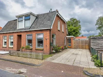 Semi-detached for sale: Hegewei 13, Hemelum Hemelum