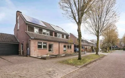 Tussenwoning te koop: Heggerank 24, Lochem