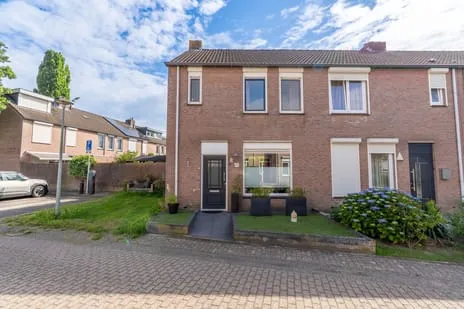 Hoekwoning te koop: Heggewikke 1, Landweert 1 Venray