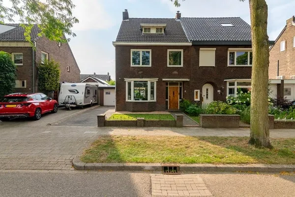 Koopwoning: Hegstraat 24 in Geleen - €425.000 - 214m²