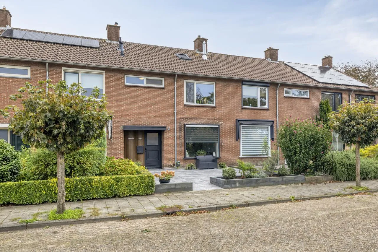 Tussenwoning te koop: Heiakker 31, Prinsenbeek