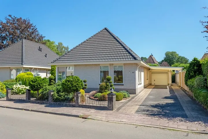 Vrijstaande woning te koop: Heidelaan 47, Ermelo