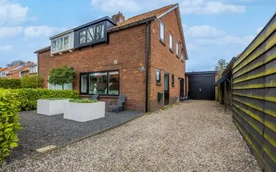 Twee-onder-één-kap te koop: Heideveldweg 105, Zevenend Laren