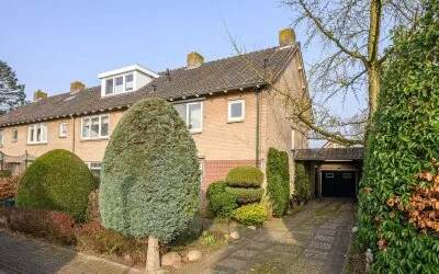Hoekwoning te koop: Heideveldweg 21, Laren