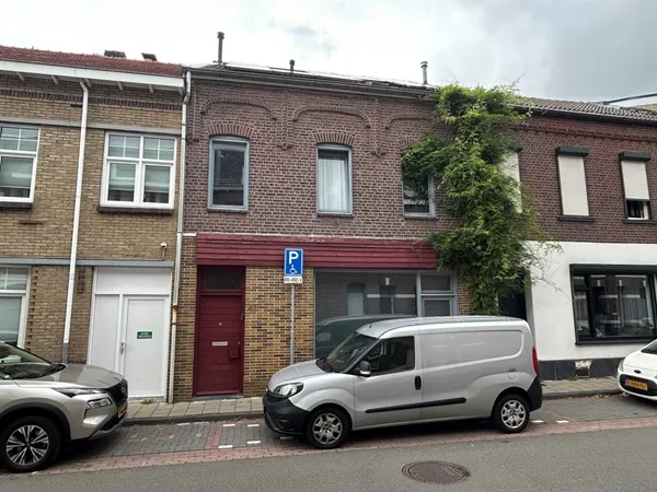 Tussenwoning te koop: Heigank 49, Landgraaf