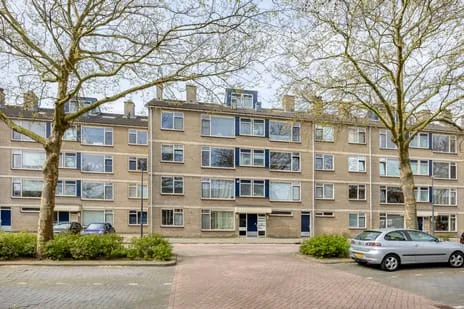 Appartement te koop: Heijermansplein 220, Toneelspelersbuurt Schiedam