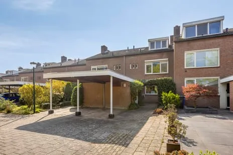 Tussenwoning te koop: Heikampen 102, Nuenen