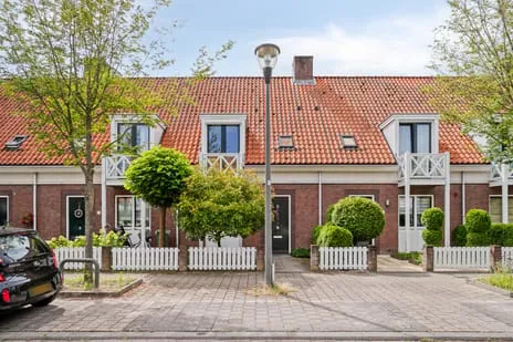 Tussenwoning te koop: Heilbeemden 10, Brand Helmond