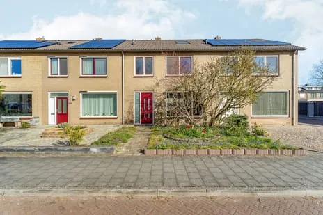 Tussenwoning te koop: Heilige Stoel 5005, Heilige Stoel Wijchen