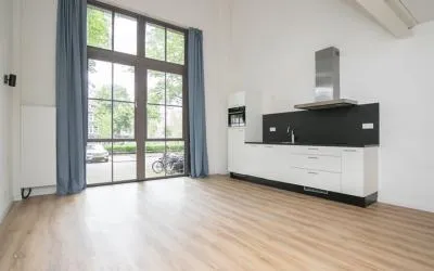 Appartement te huur: Heiman Dullaertplein 115, Rotterdam