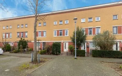 Tussenwoning te koop: Heimerstein 17, Nieuw-Vennep