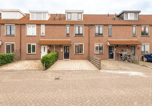 Terraced house for sale: Heinsiusstraat 36, Parijsch Landzicht Culemborg