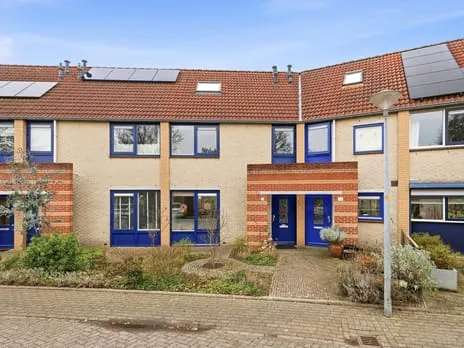 Tussenwoning te koop: Heintje Davidsplein 58, De Enk Zutphen