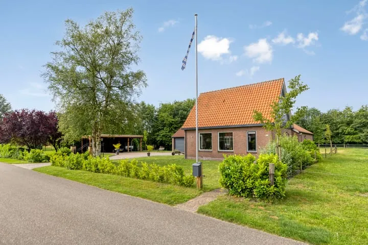 Vrijstaande woning te koop: Heirweg 11, Wolvega-Wolvega Noord Wolvega