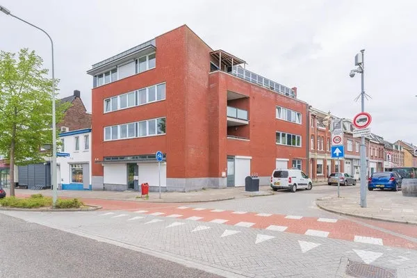 Appartement te huur: Heisterberg 1A, De Dem en omgeving Hoensbroek