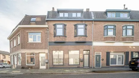 Tussenwoning te koop: Heiveldstraat 69, Kaalheide Kerkrade